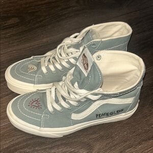 High-Top VANS Sneakers with Embroidery